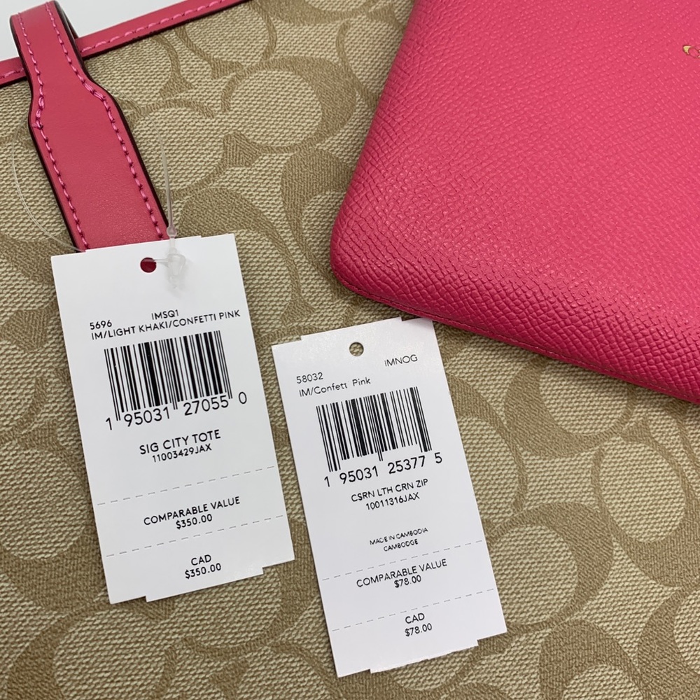 Coach City Tote And Wristlet Set - Picture 13 of 13